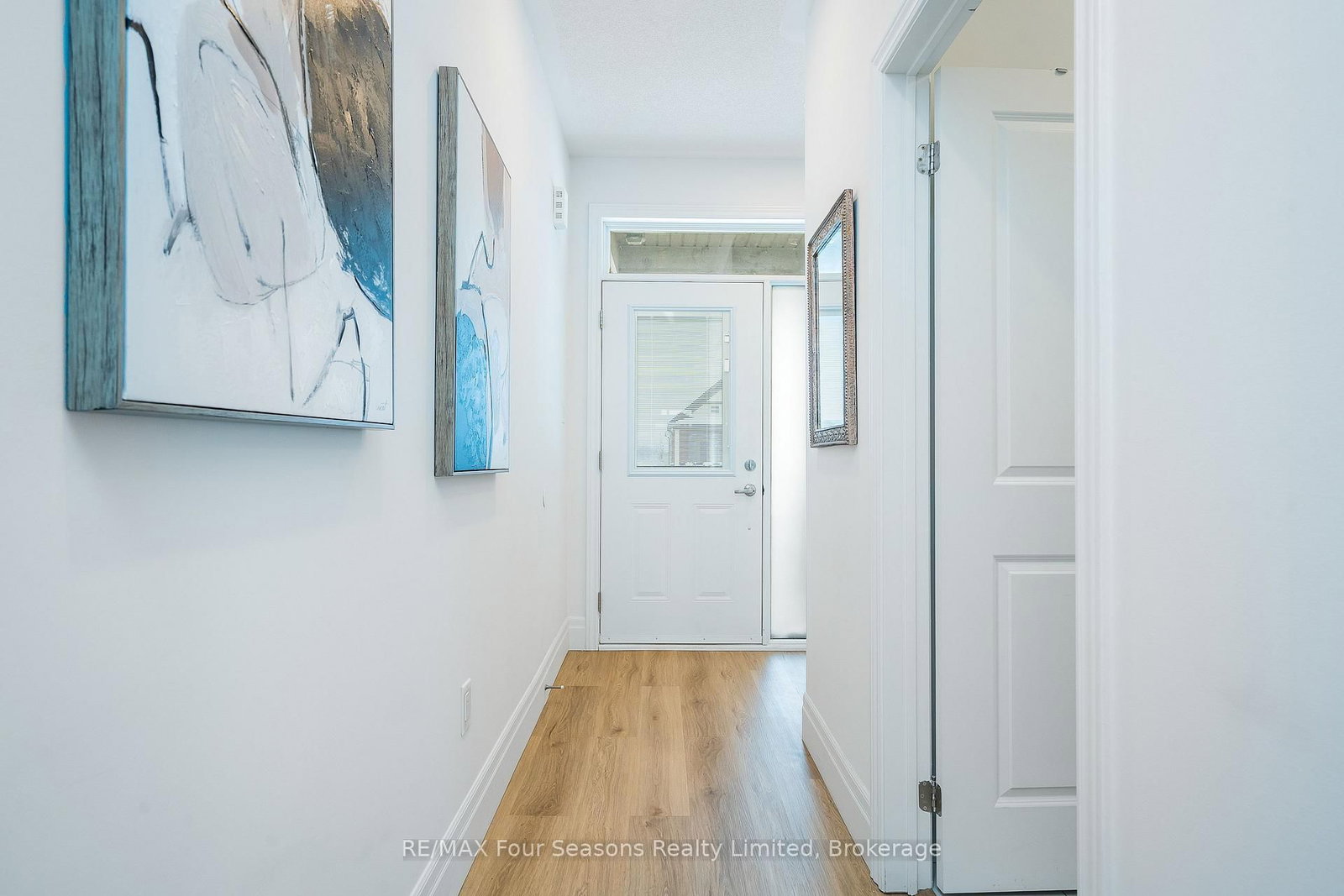 248 Duncan Street • Clearview, ON photo 27