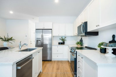 248 Duncan Street • Clearview, ON photo 4