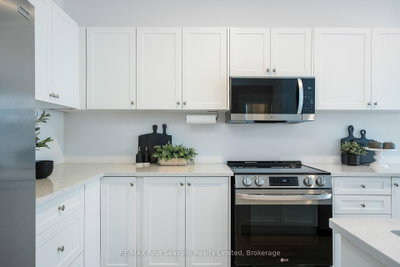 248 Duncan Street • Clearview, ON photo 6