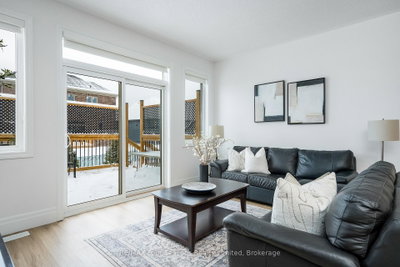 248 Duncan Street • Clearview, ON photo 8