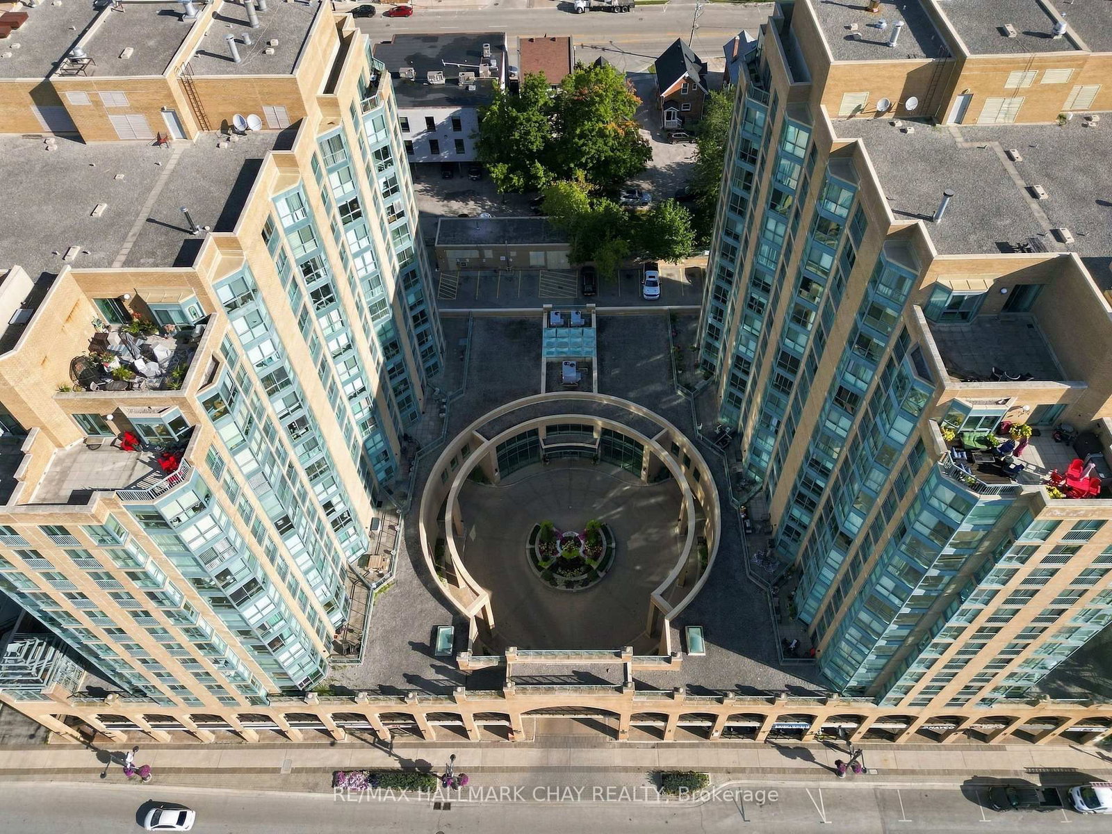 150 Dunlop Street E • #710 • Barrie, ON photo 3