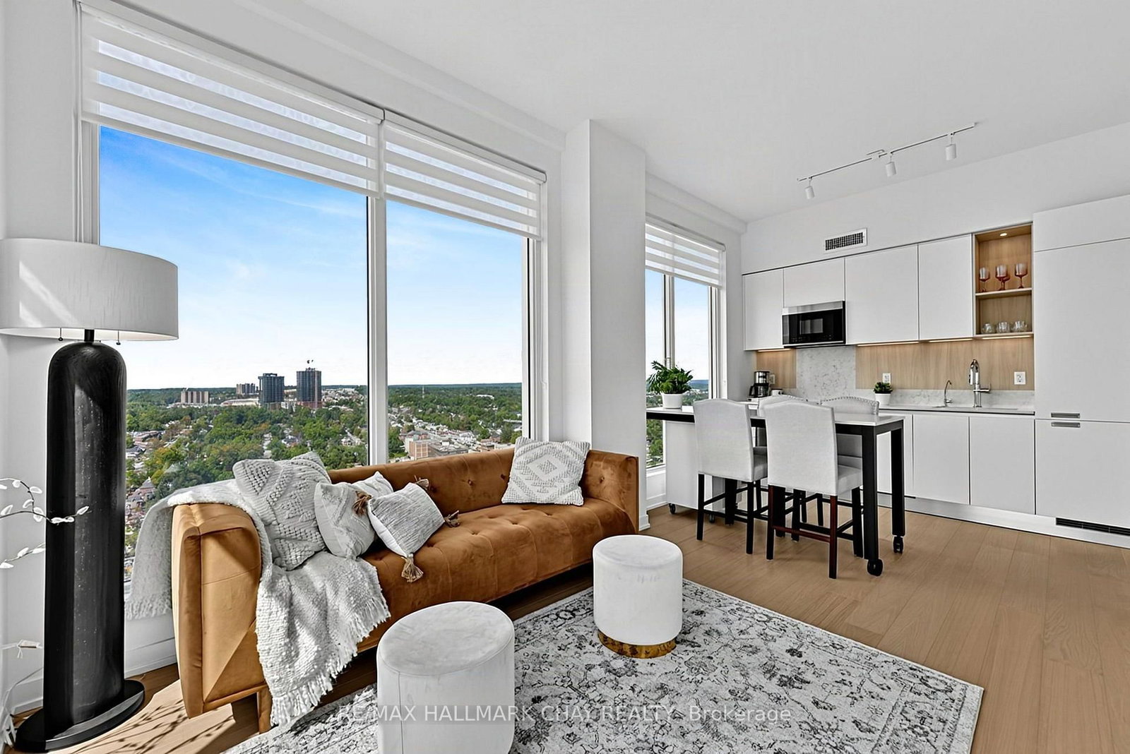 39 Mary Street • #LPH02 • Barrie, ON photo 14