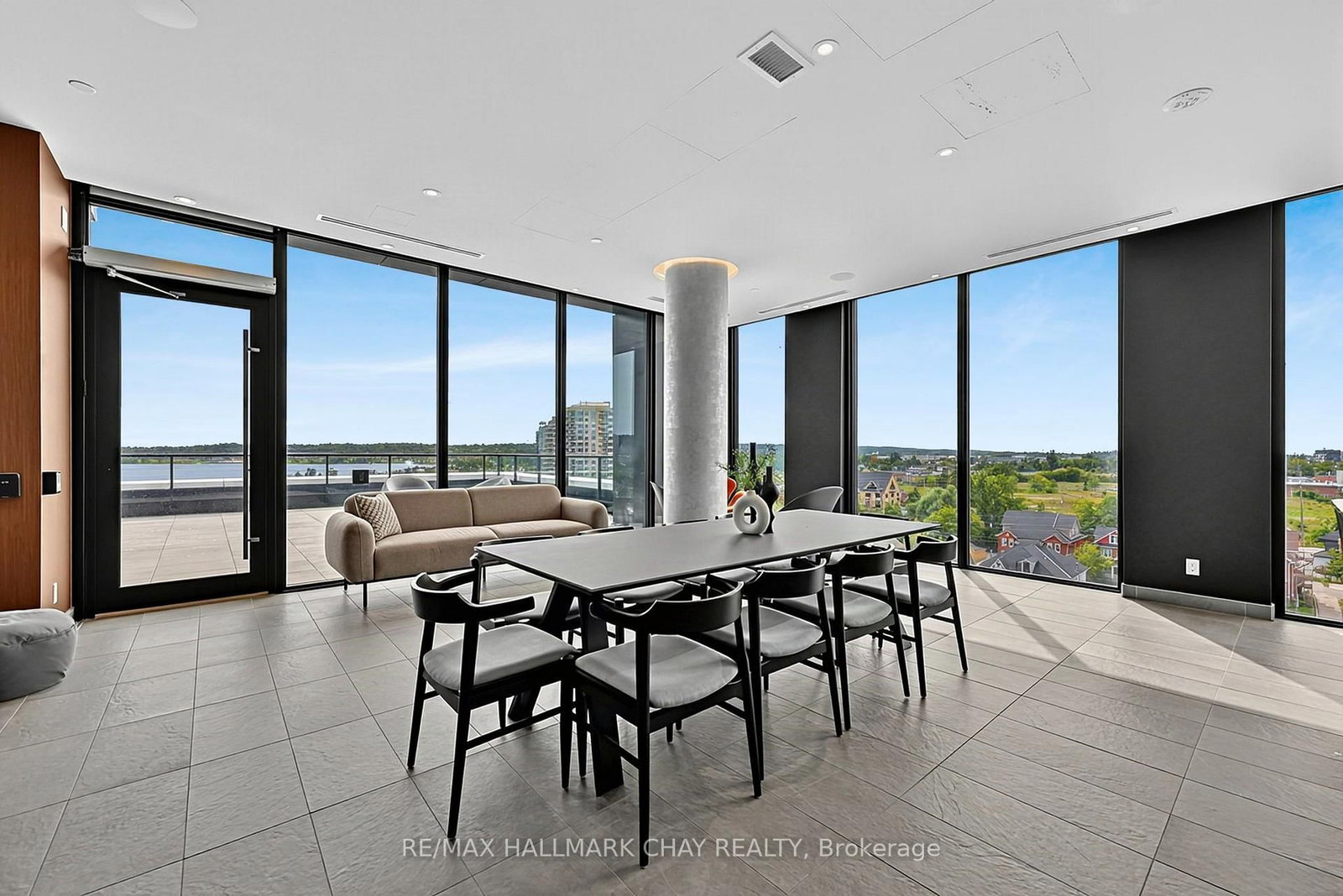 39 Mary Street • #LPH02 • Barrie, ON photo 26