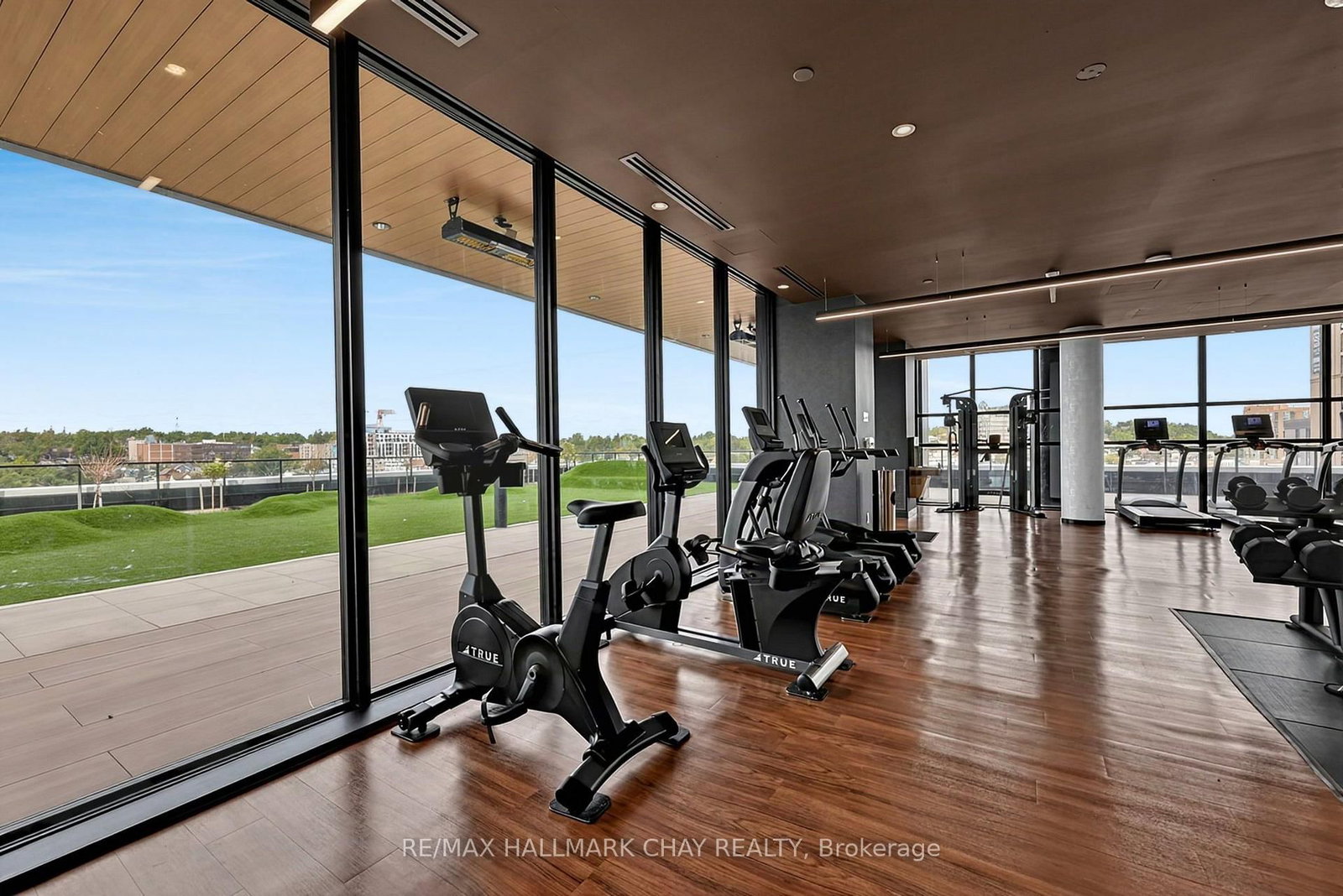 39 Mary Street • #LPH02 • Barrie, ON photo 30