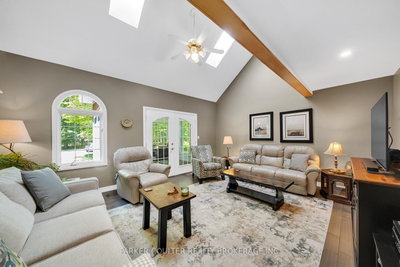2645 Warminster Road • Severn, ON photo 5