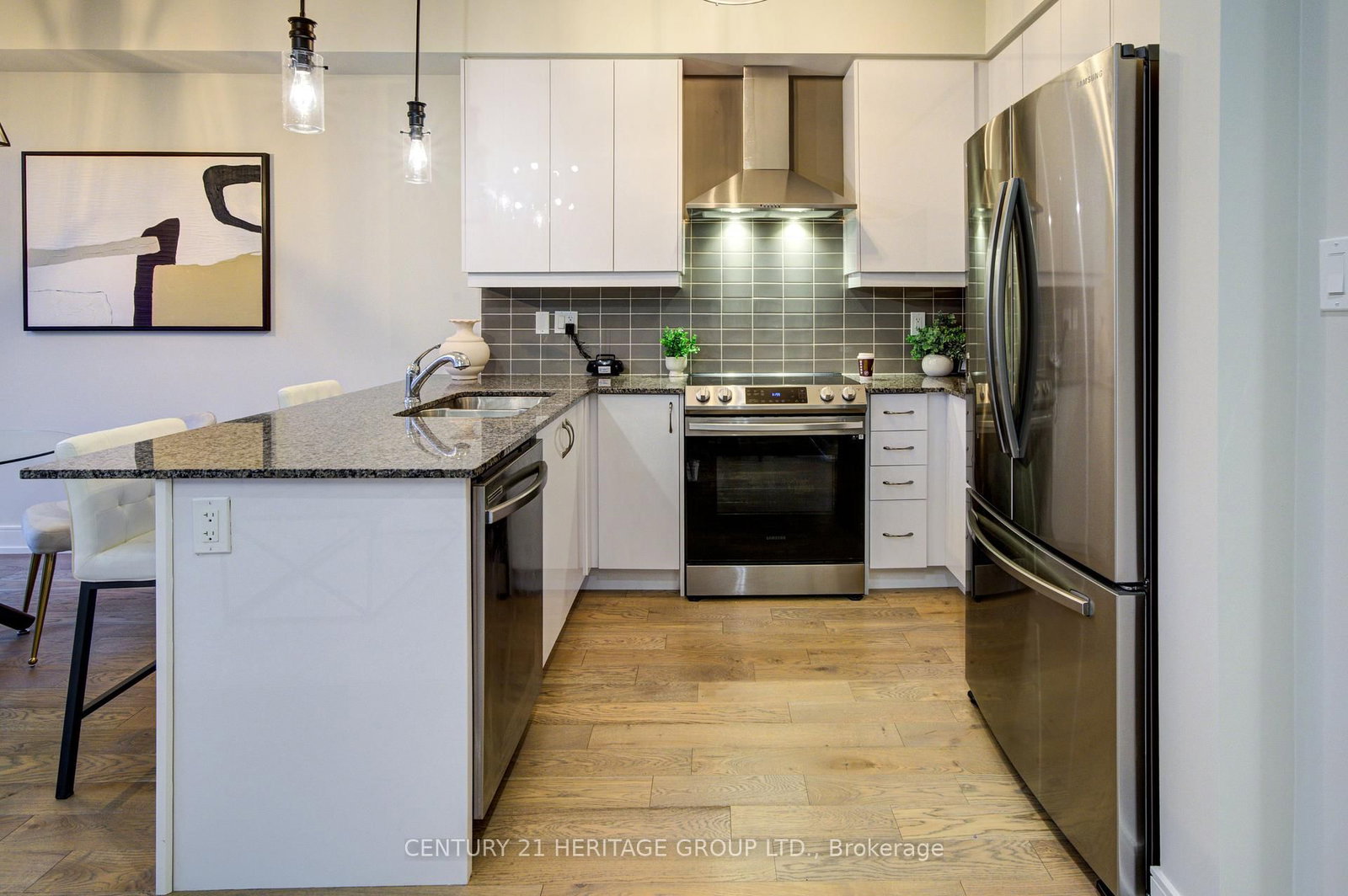 40 Eberhardt Drive • Wasaga Beach, ON photo 13
