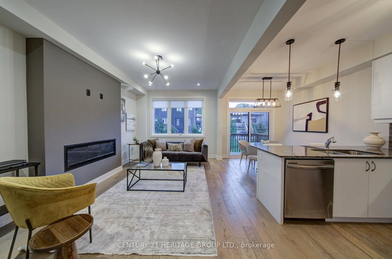 40 Eberhardt Dr photo 4