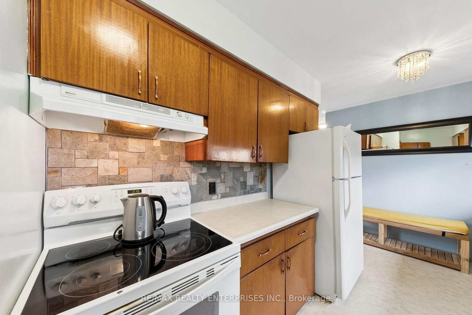 390 Mississauga Street W • Orillia, ON photo 13