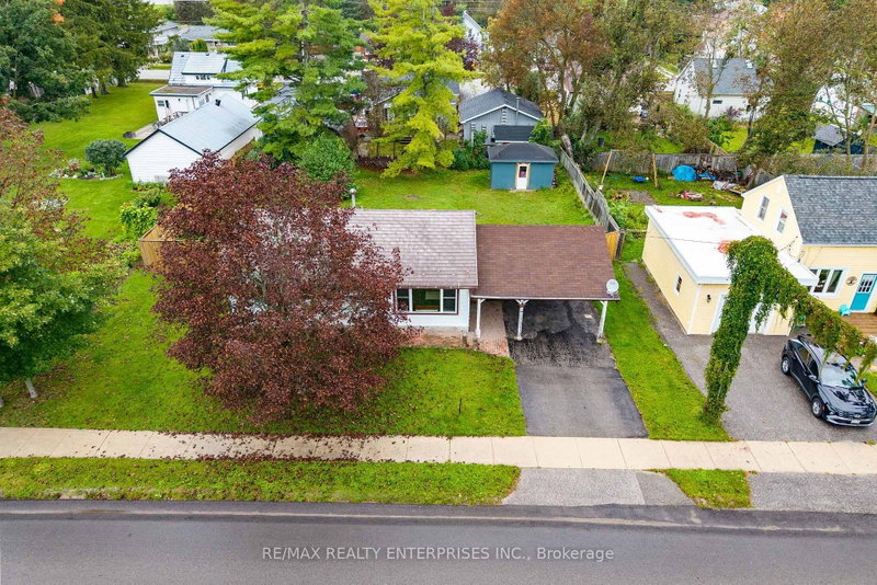 390 Mississauga Street W W