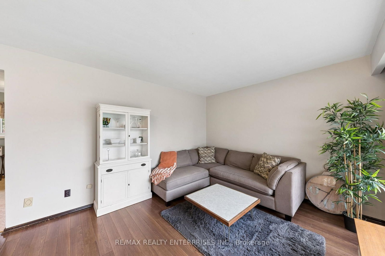 390 Mississauga Street W • Orillia, ON photo 8