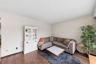 390 Mississauga Street W • Orillia, ON photo 8