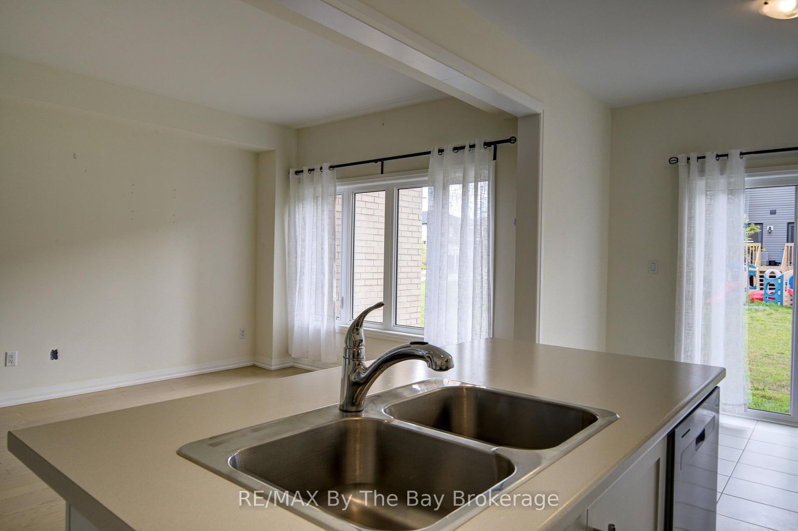 73 Federica Crescent • Wasaga Beach, ON photo 20