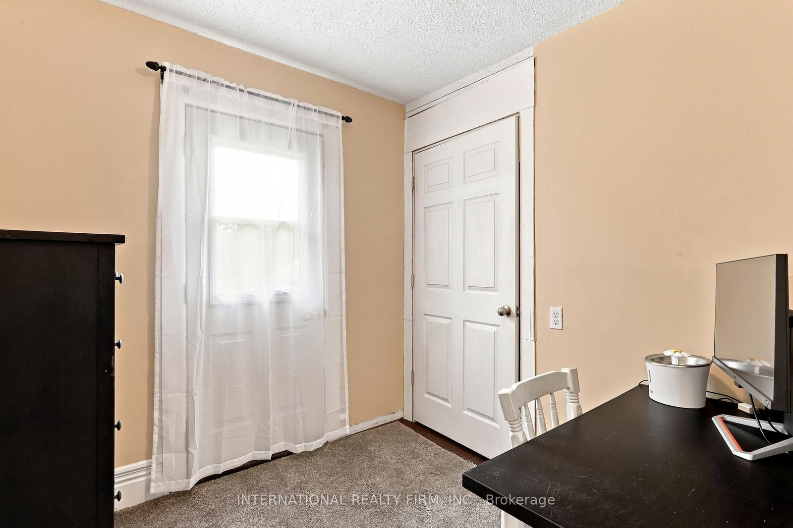 158 Sixth Street • Midland, ON photo 17