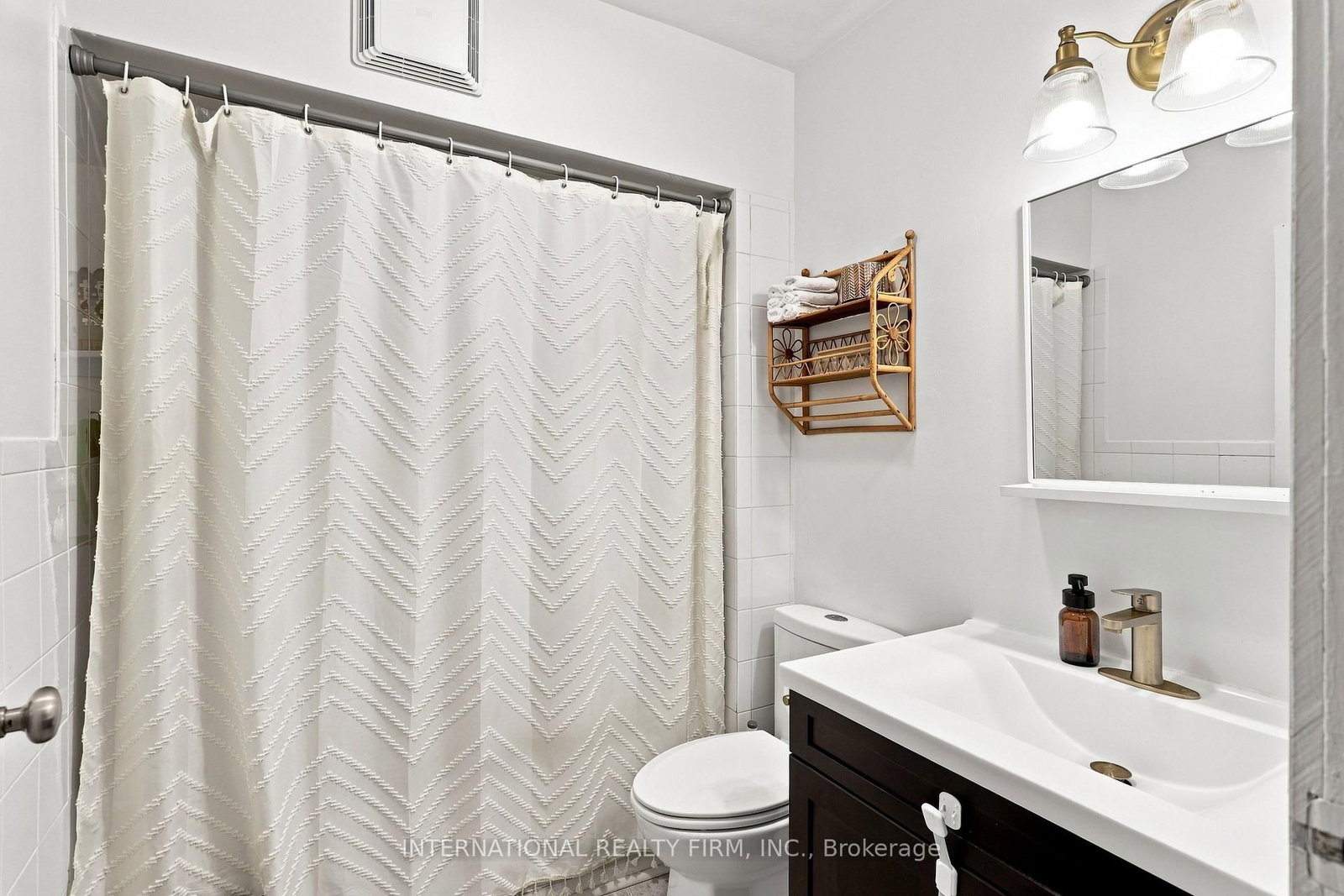 158 Sixth Street • Midland, ON photo 18