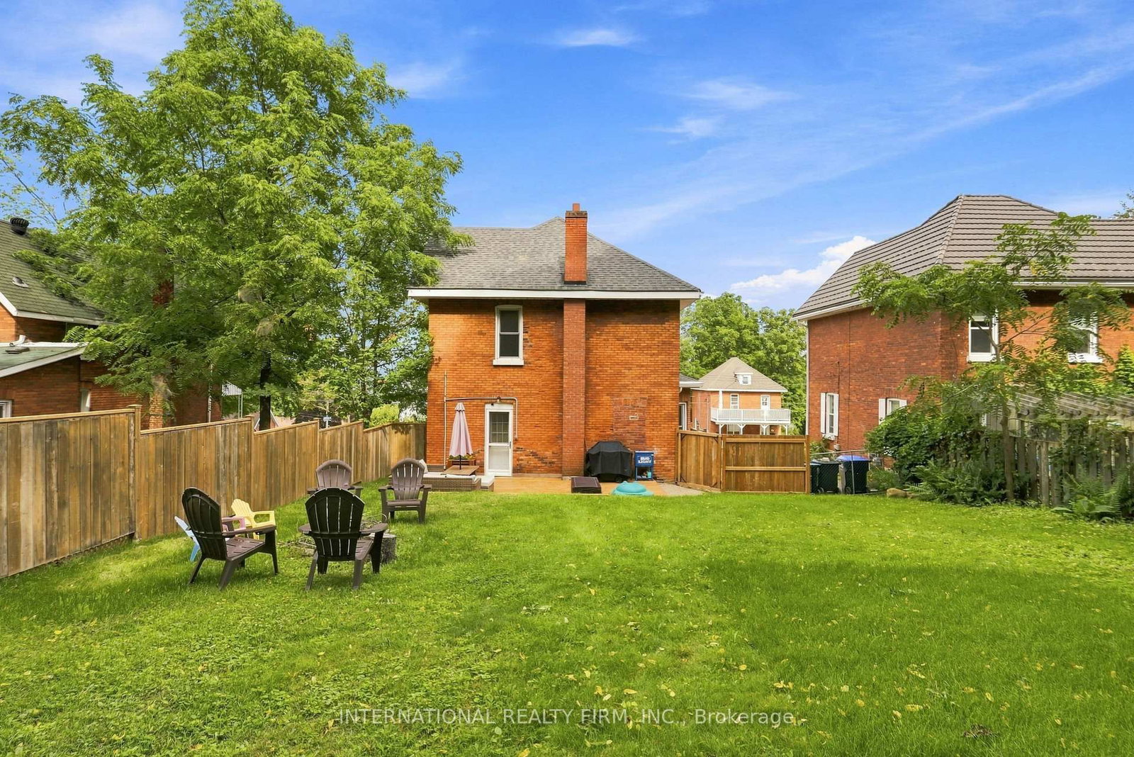 158 Sixth Street • Midland, ON photo 22