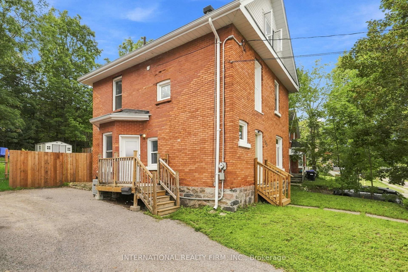 158 Sixth Street • Midland, ON photo 25