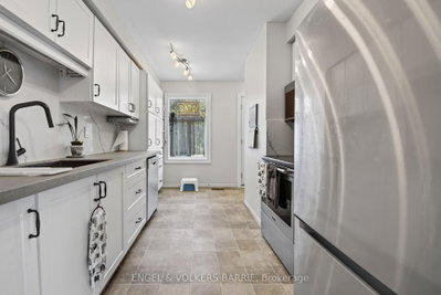 78 Wallace Drive • Barrie, ON photo 8