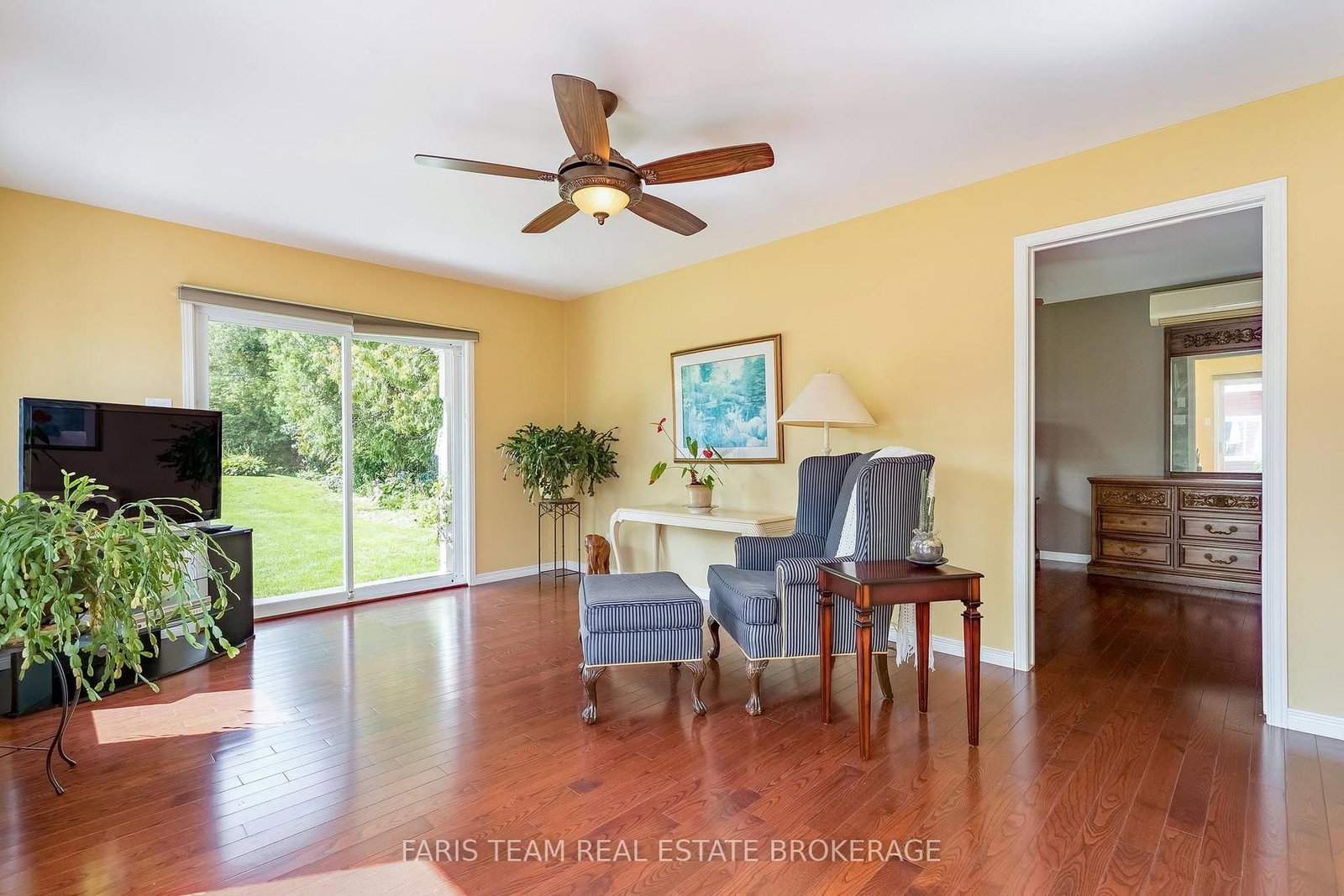 320 Cherry Street • Tay, ON photo 12