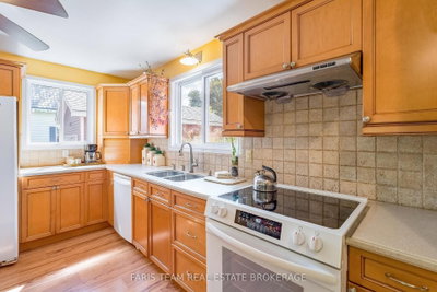 320 Cherry Street • Tay, ON photo 6