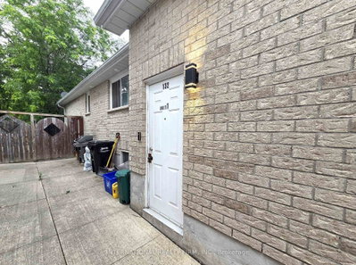 132 Esther Drive • Barrie, ON photo 4