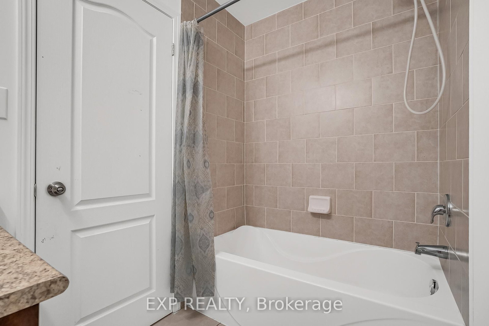 75 Prince William Way • #6 • Barrie, ON photo 39