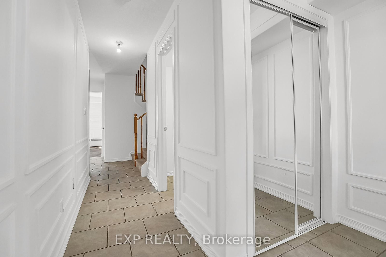 75 Prince William Way • #6 • Barrie, ON photo 8