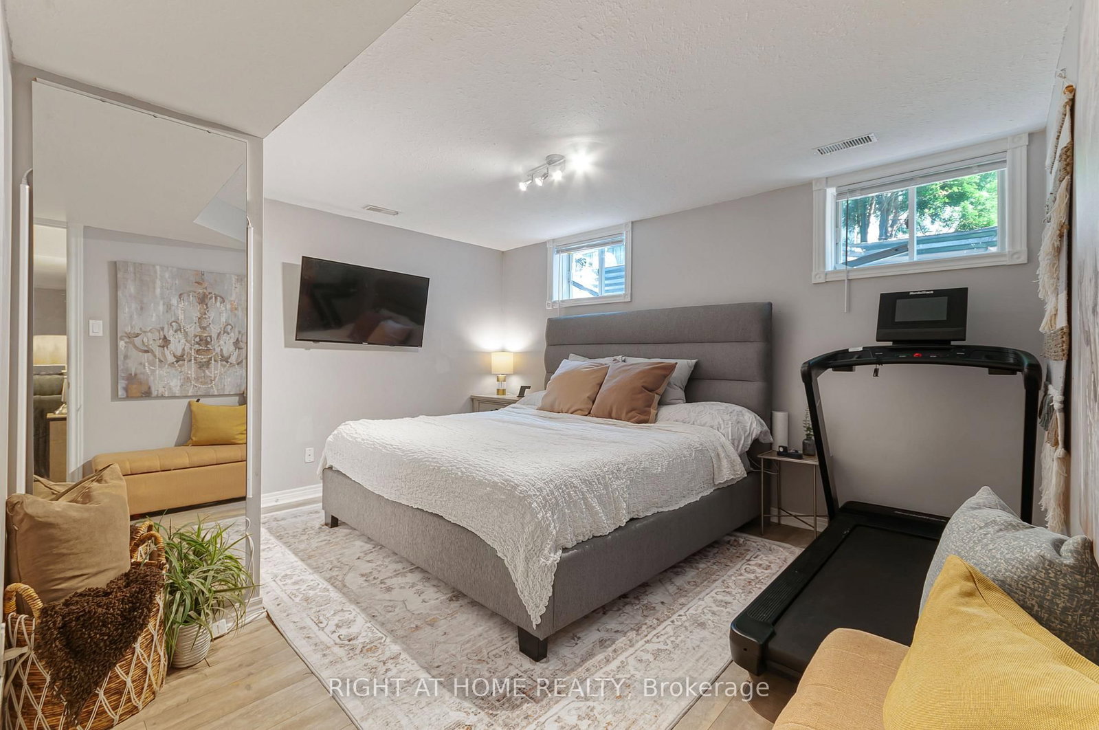 174 Sundew Drive • Barrie, ON photo 12