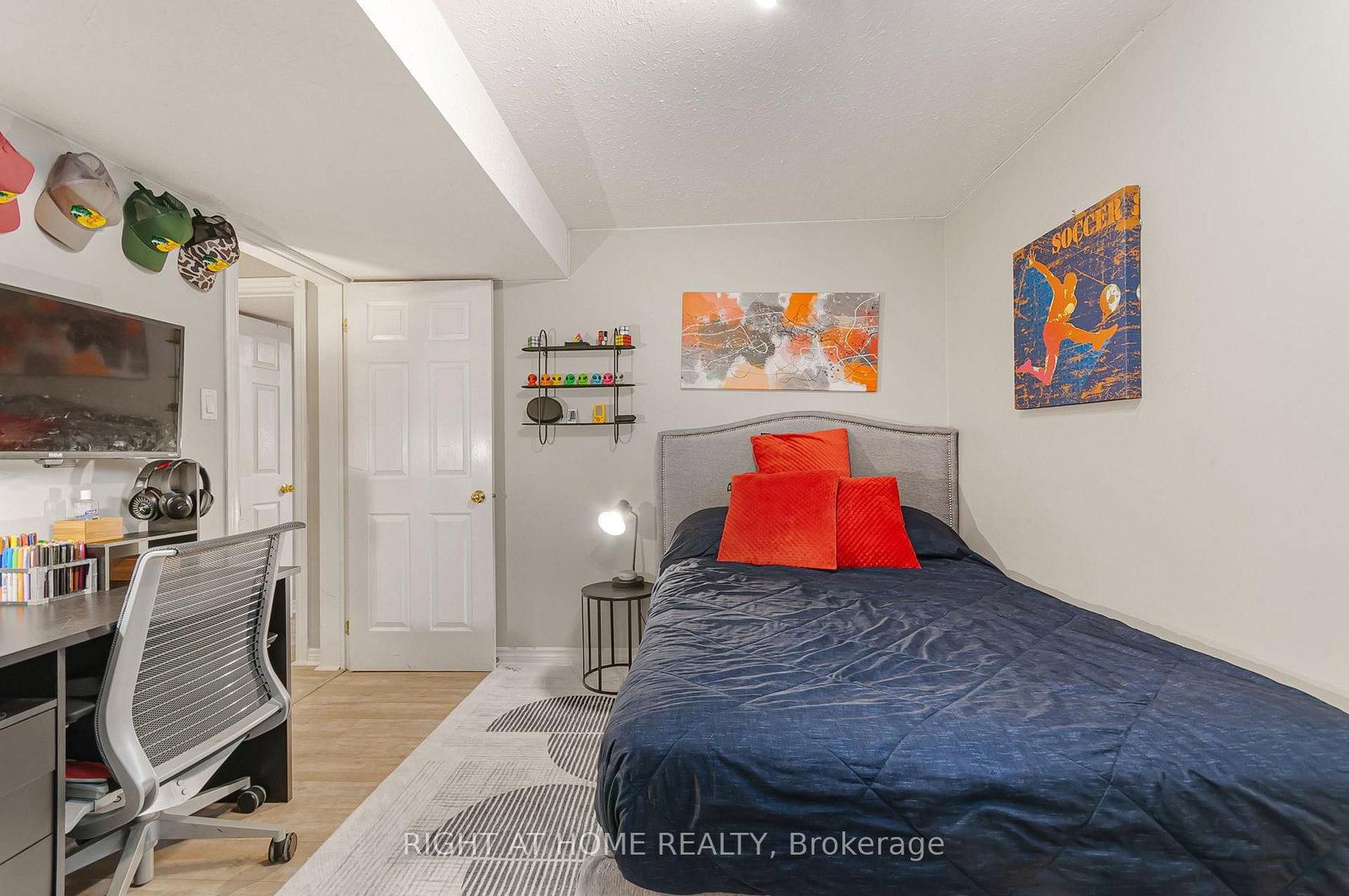 174 Sundew Drive • Barrie, ON photo 15