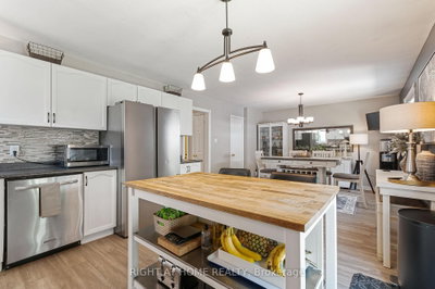 174 Sundew Drive • Barrie, ON photo 8