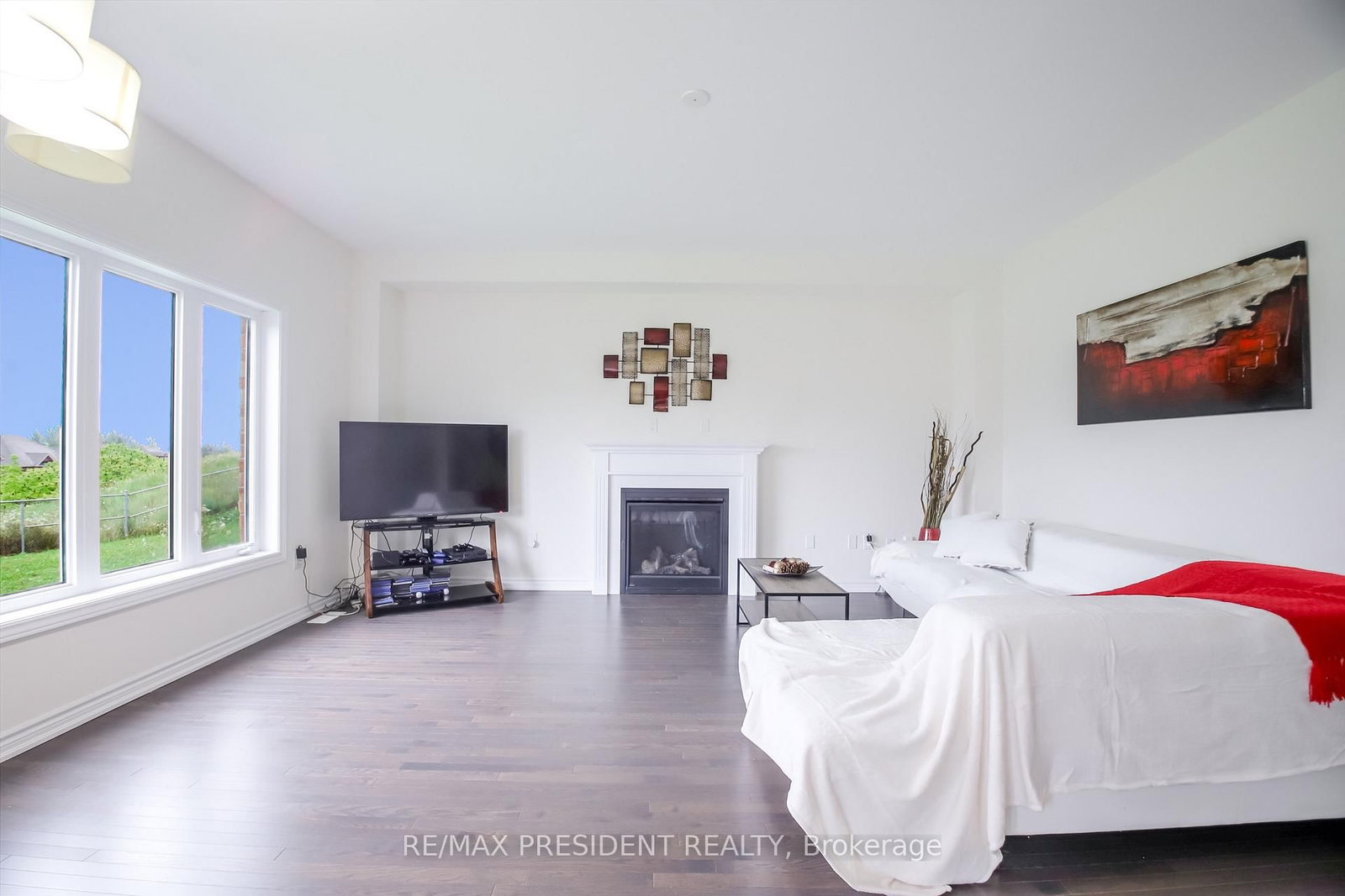 4 Cypress Point Street • Barrie, ON photo 15