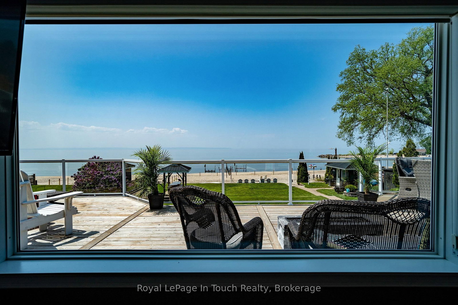 8 TINY BEACHES Road S • Tiny, ON photo 42