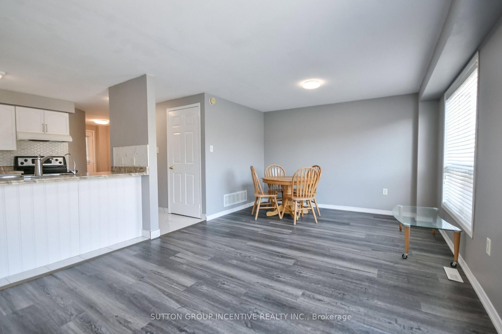 256 Dunsmore Lane • Barrie, ON photo 13