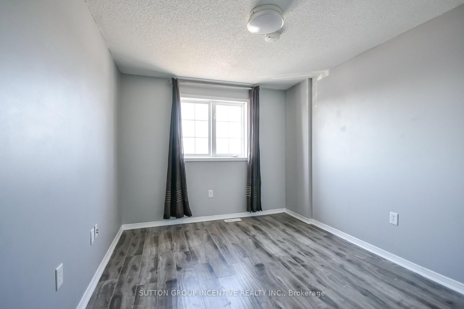 256 Dunsmore Lane • Barrie, ON photo 27