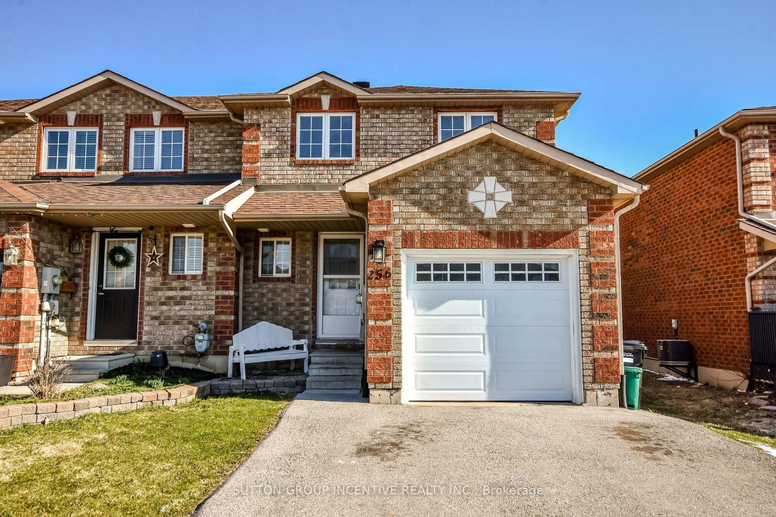 256 Dunsmore Lane • Barrie, ON photo 36