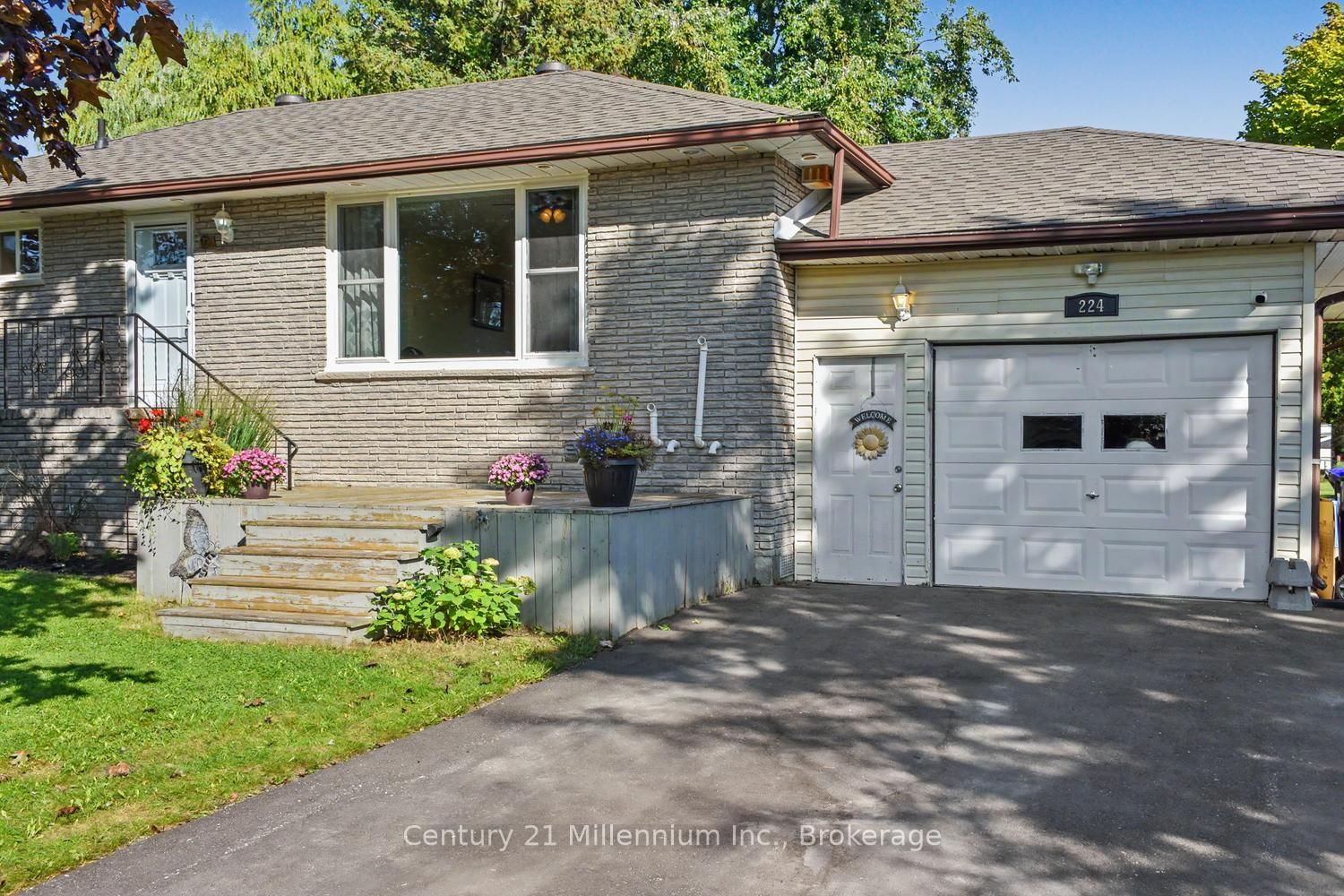 224 Margaret Street • Clearview, ON photo 3