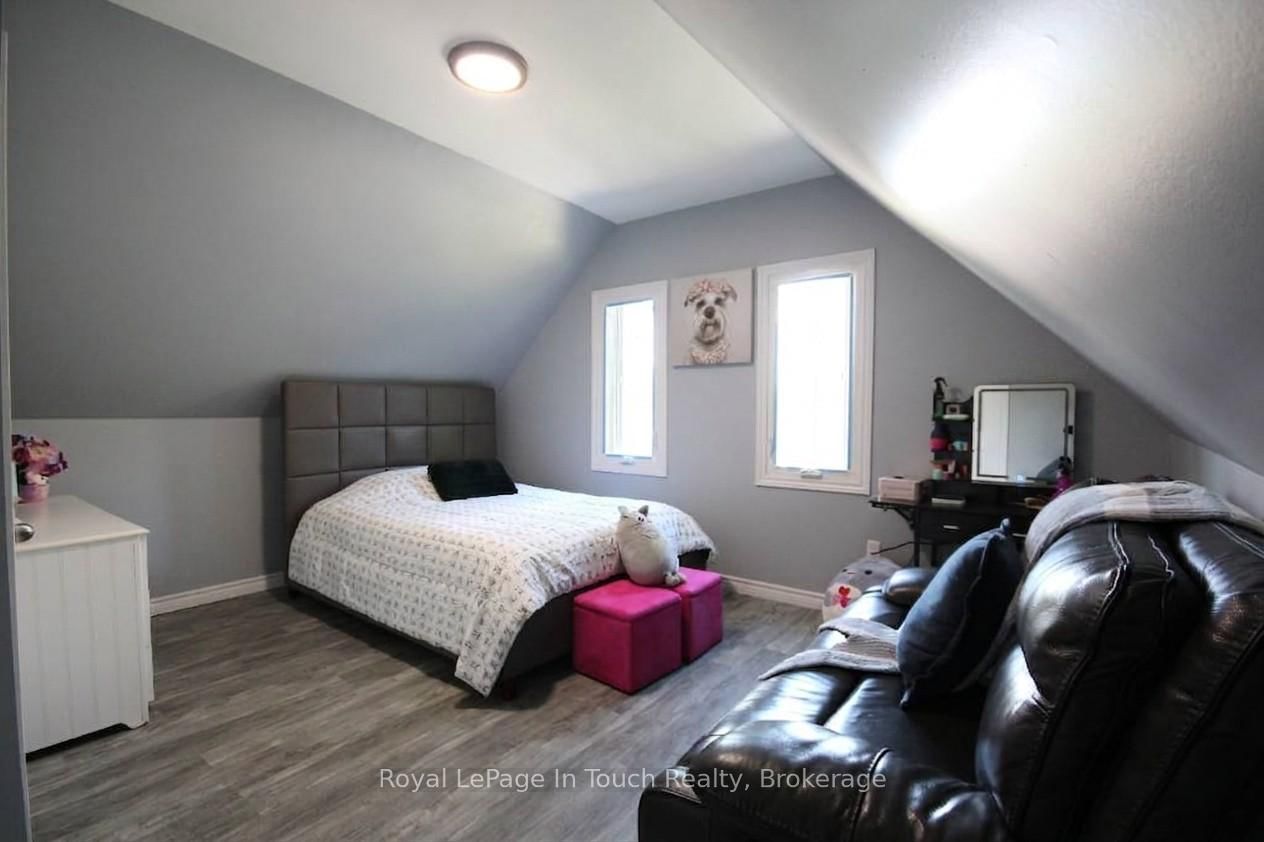 12906 County Rd 16 Road • Severn, ON photo 15