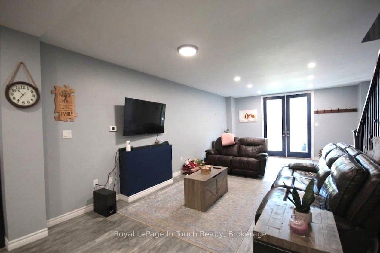 12906 County Rd 16 Road • Severn, ON photo 5