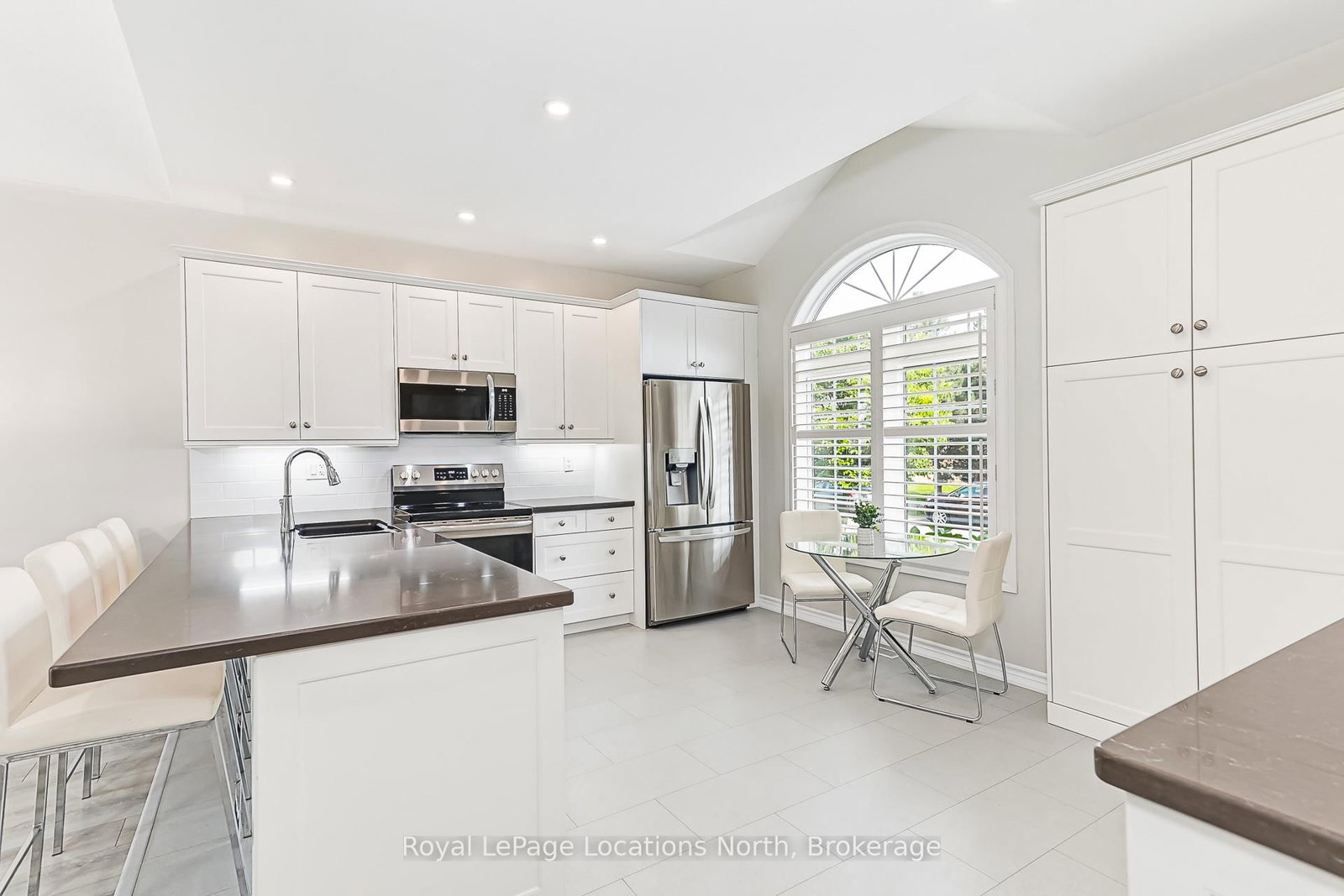 14 Clubhouse Drive • Collingwood, ON photo 9
