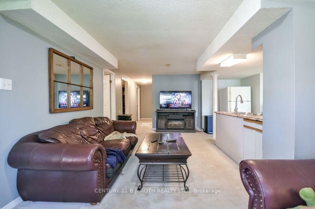 24 Grand Forest Drive • Barrie, ON photo 39