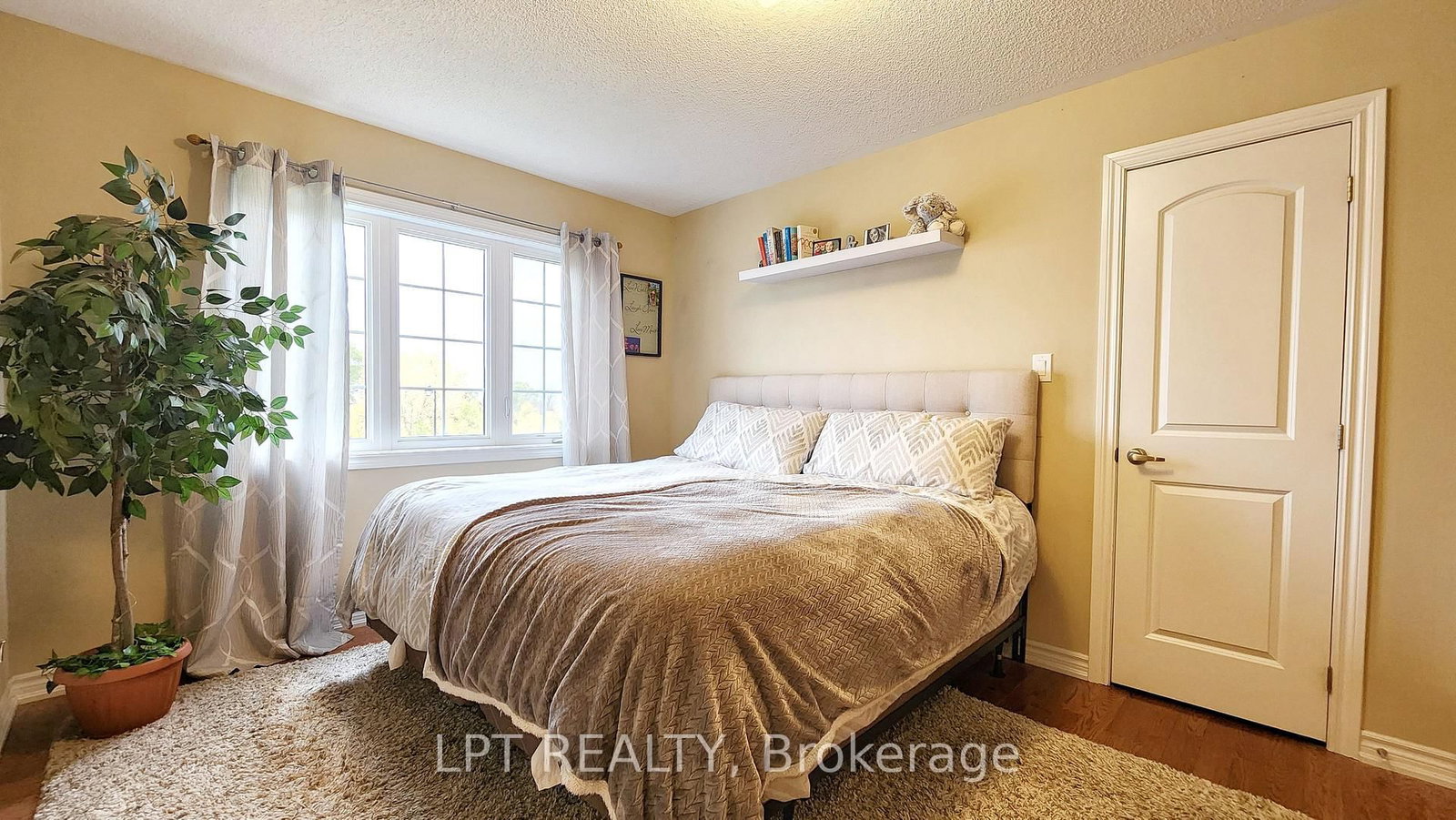 12 Plowright Road • Springwater, ON photo 32