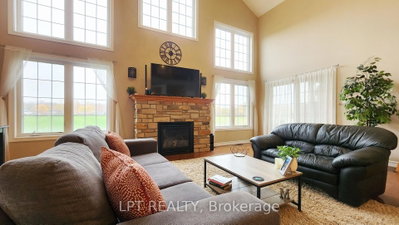 12 Plowright Road • Springwater, ON photo 7