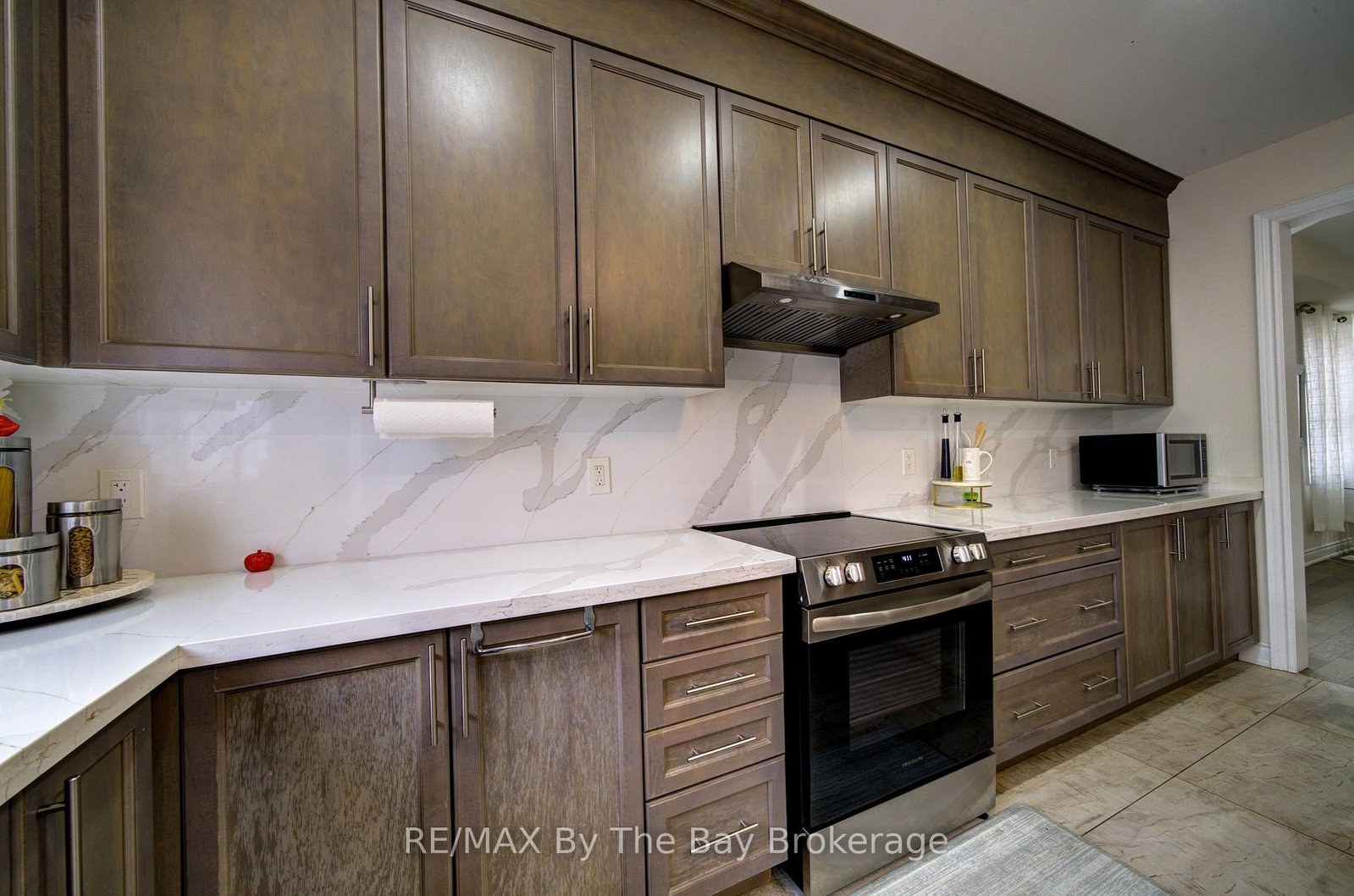 120 Allegra Drive • Wasaga Beach, ON photo 14