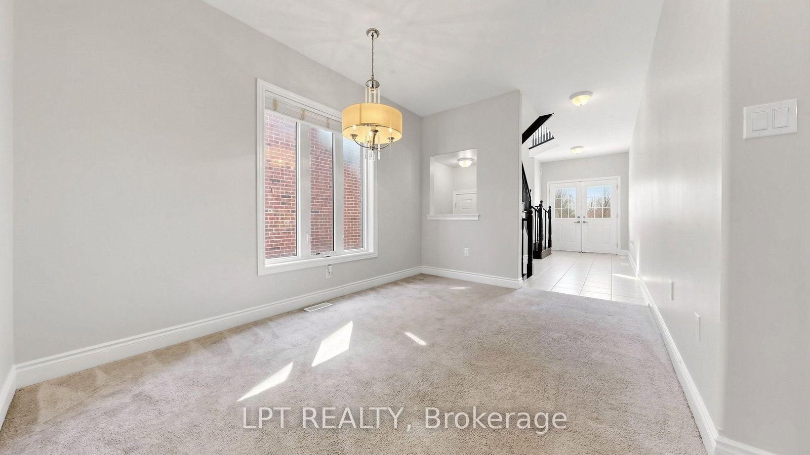 2981 Annalysse Drive • Orillia, ON photo 4