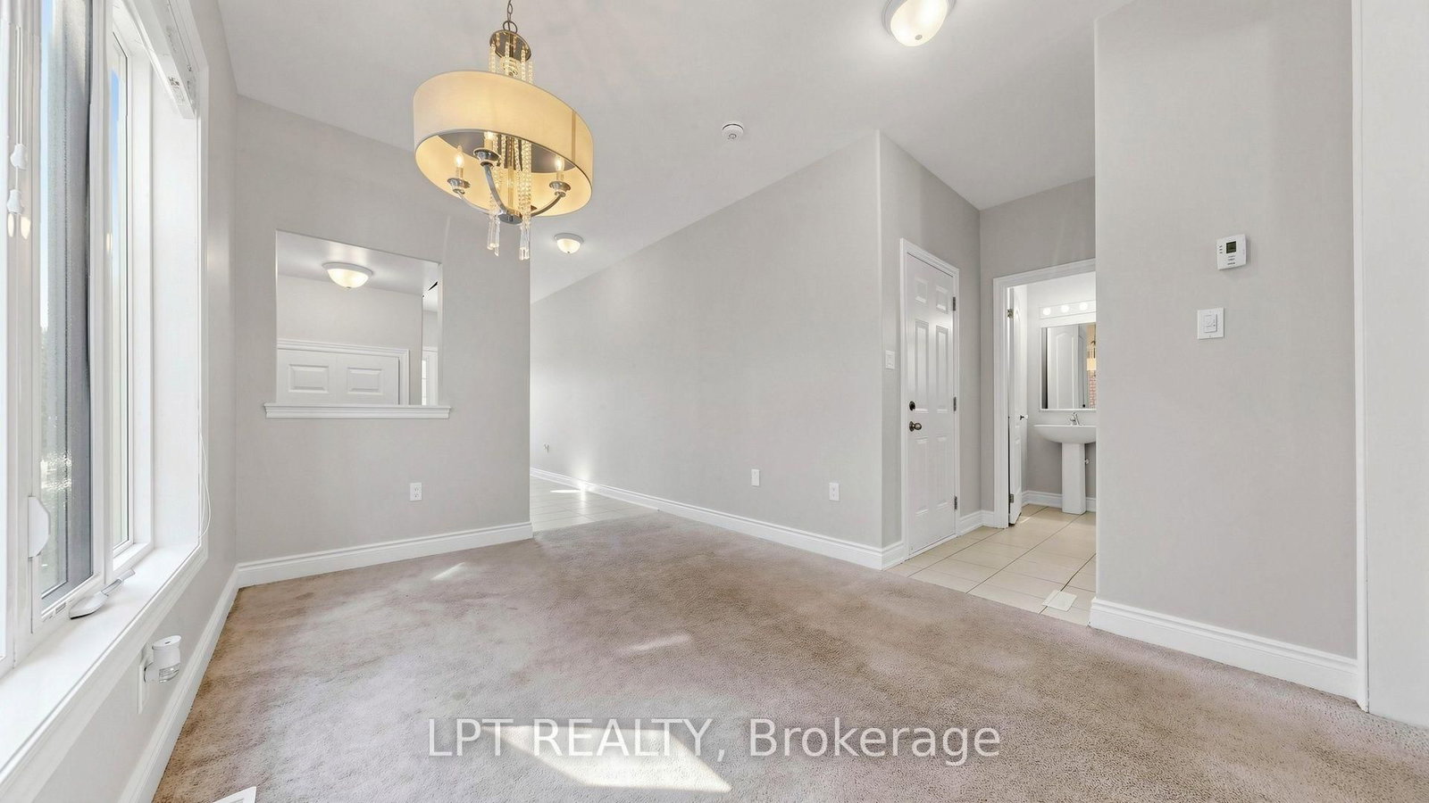 2981 Annalysse Drive • Orillia, ON photo 5
