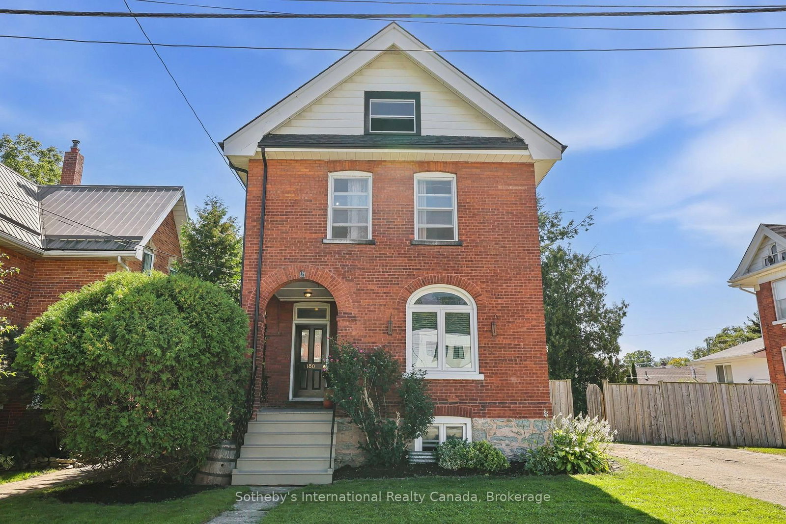 180 Second Street • Collingwood, ON photo 35