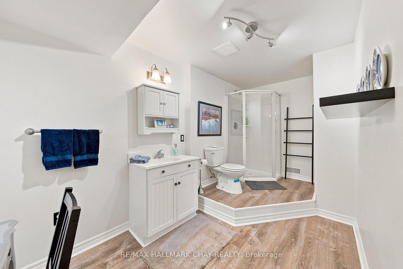 19 Eder Trail • Springwater, ON photo 28
