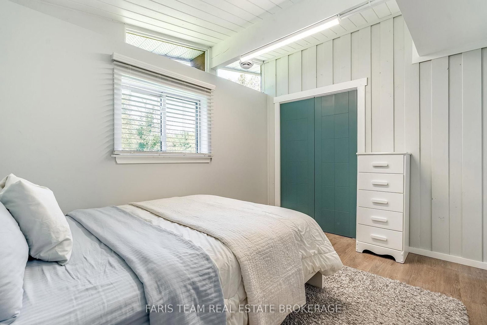 224 Lakeshore Road W • Oro-Medonte, ON photo 12