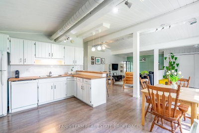 224 Lakeshore Road W • Oro-Medonte, ON photo 5