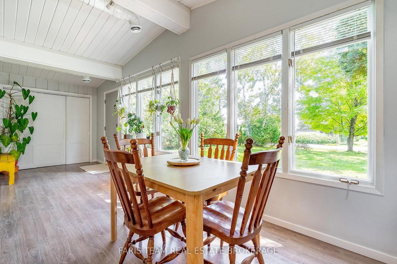 224 Lakeshore Road W • Oro-Medonte, ON photo 8