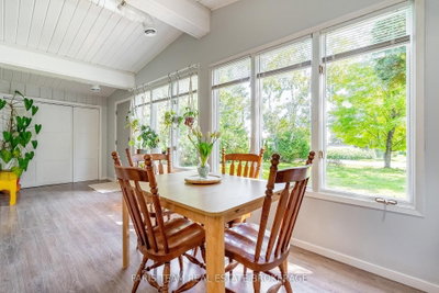 224 Lakeshore Road W • Oro-Medonte, ON photo 8